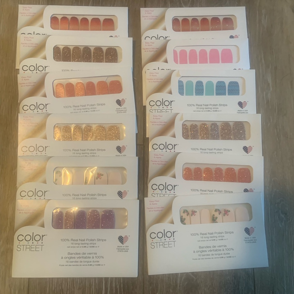 12 Color Street nail sets